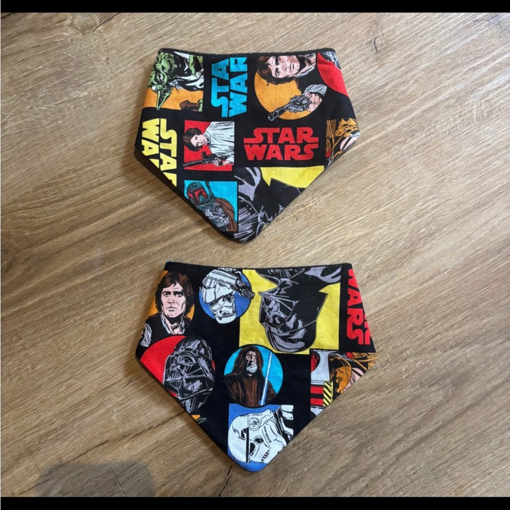 Star Wars Kids Bibs - Black, Red, Blue, Yellow